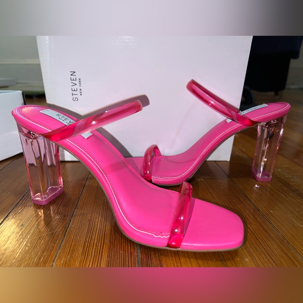 STEVEN NEW YORK JERCY SANDAL